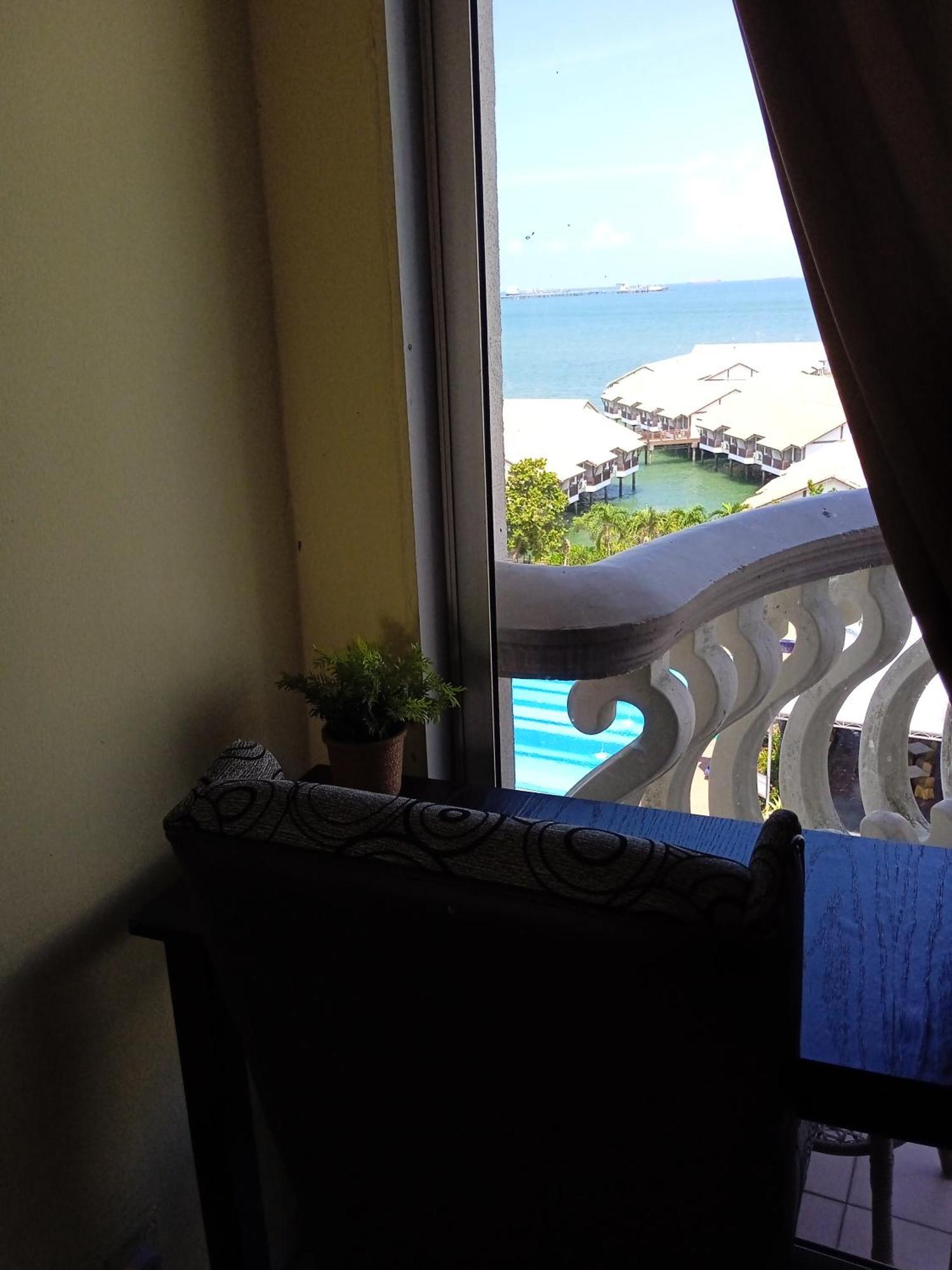 Cozy Seaview Glory Beach Resort Anc Port Dickson Exterior foto