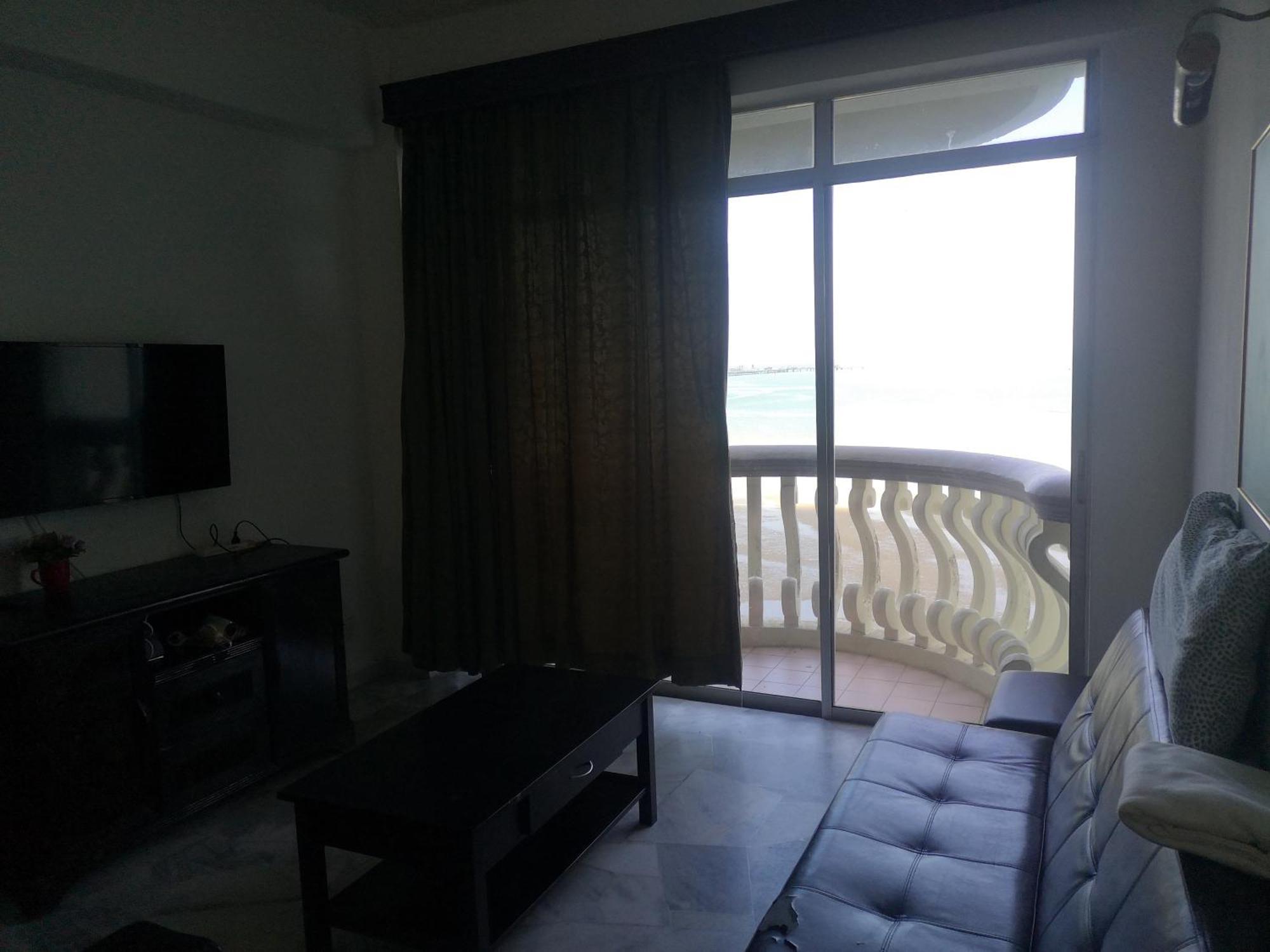 Cozy Seaview Glory Beach Resort Anc Port Dickson Exterior foto
